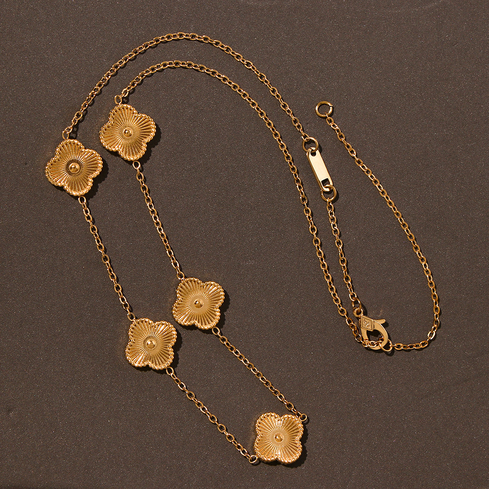 FIVE CLOVER NECKLACE