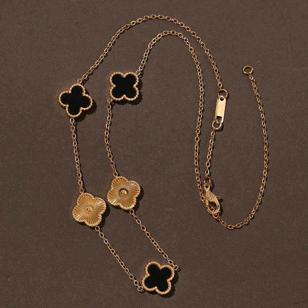 FIVE CLOVER NECKLACE