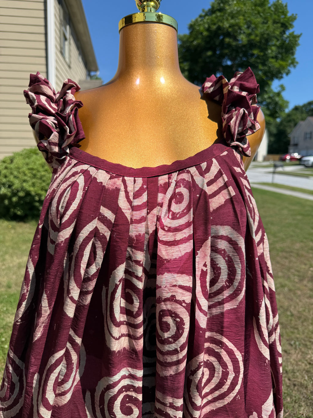 JUDY ADIRE WITH RUFFLES STRAP