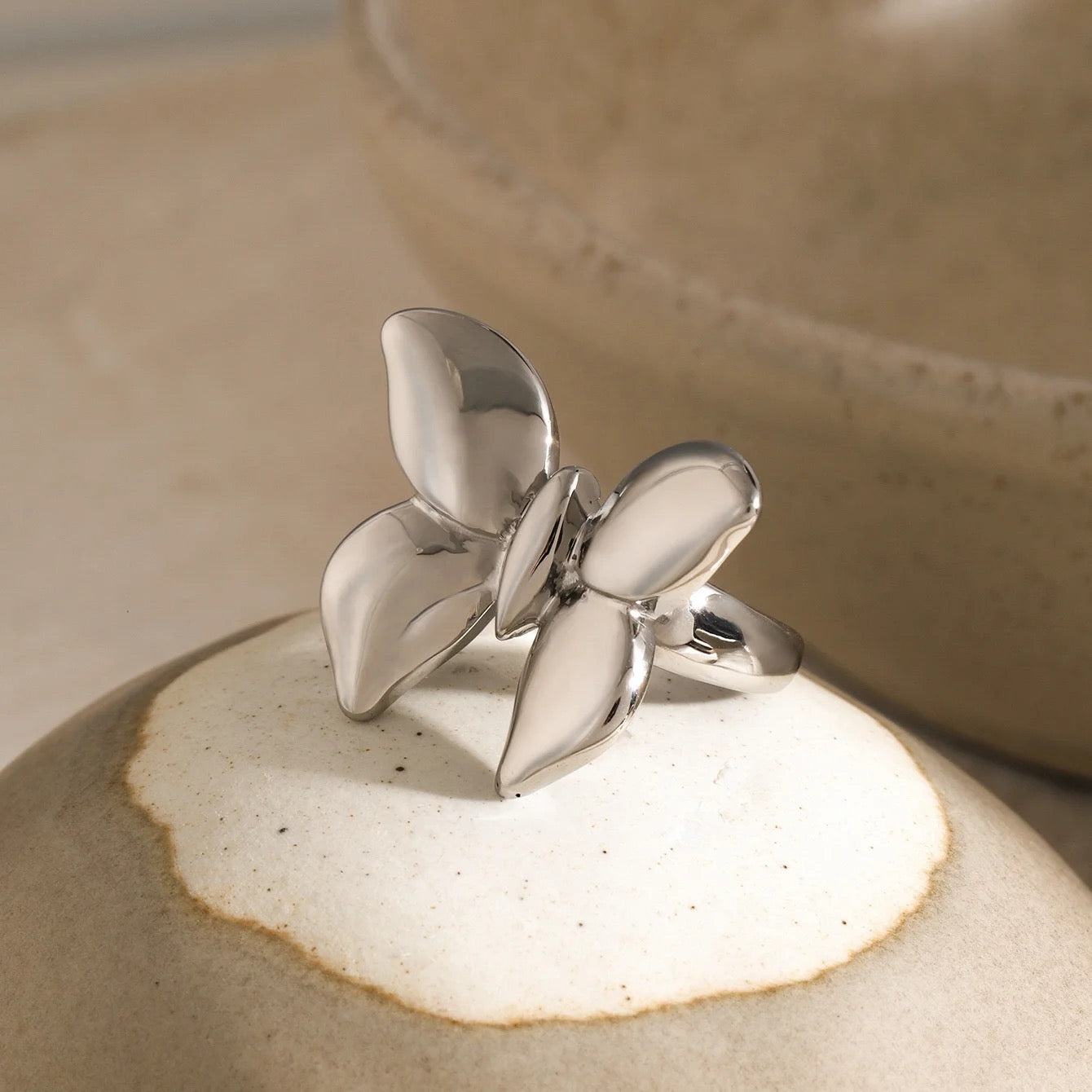 MK BUTTERFLY RING (SILVER)