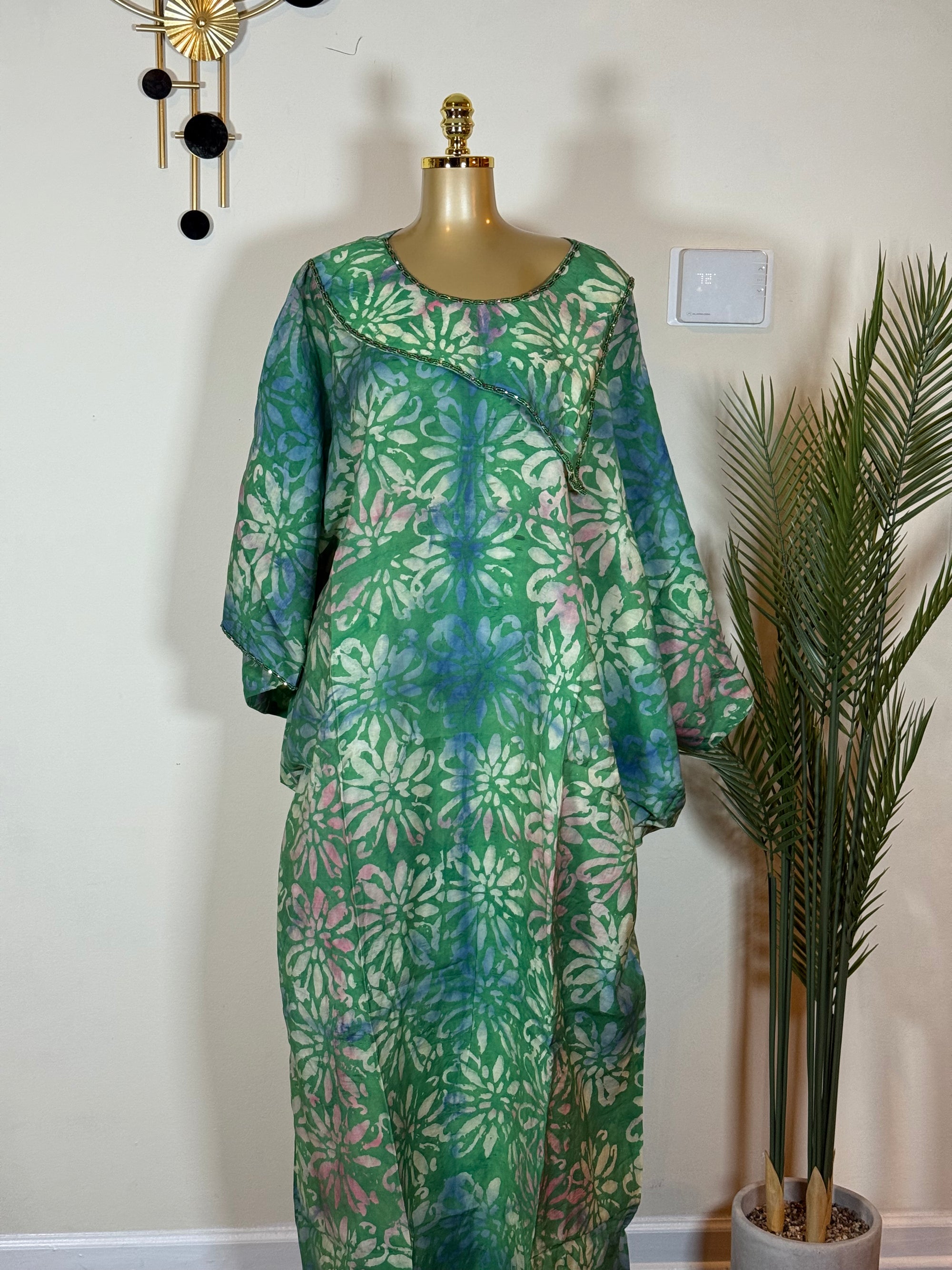 Hand beaded Cotton Batik (Adire) Bubu