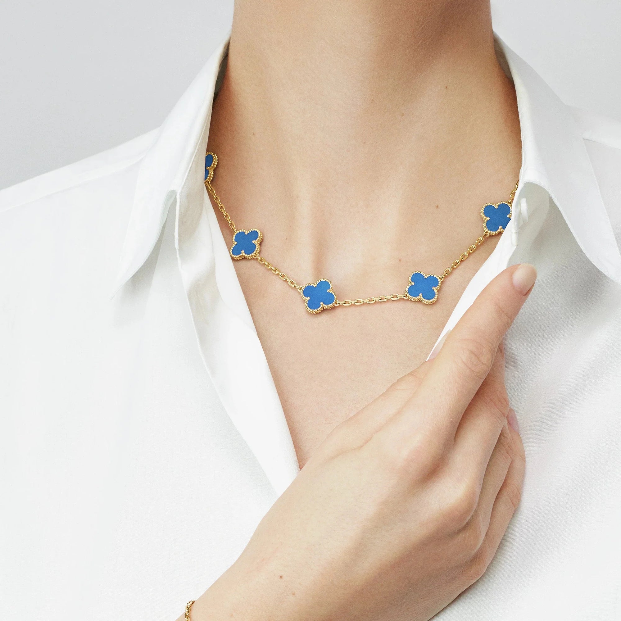 ELIANE NECKLACE