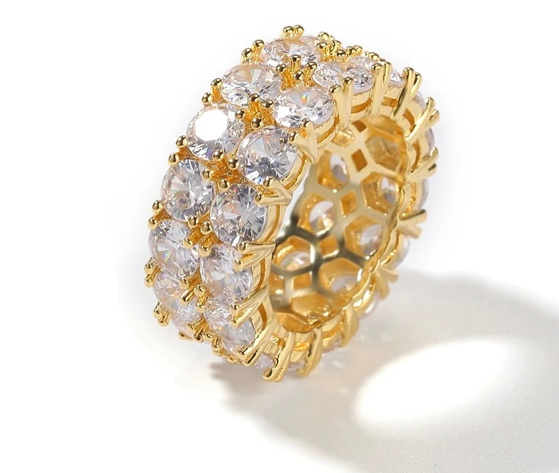 DOUBLE LAYERED ICY RING
