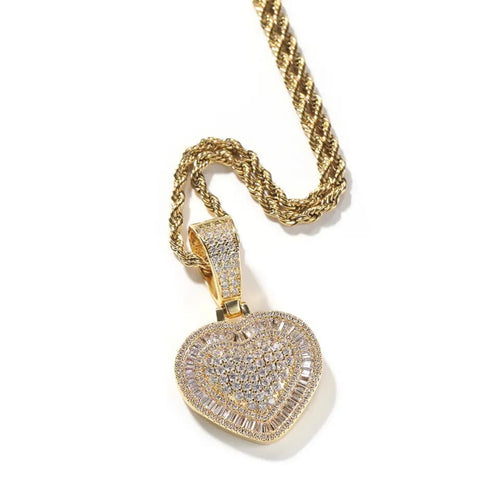 0.2 ICY HEART PENDANT NECKLACE