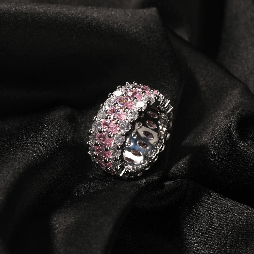 9.5MM BABY PINK OVAL CUT RING