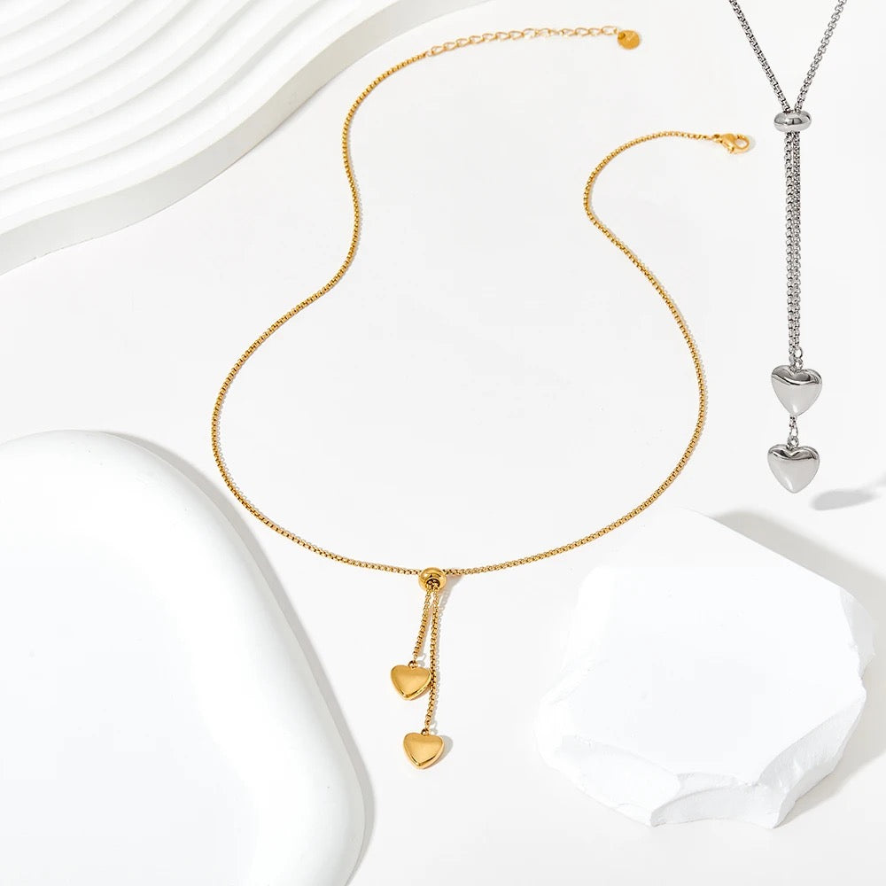 DAINTY DOUBLE HEART NECKLACE