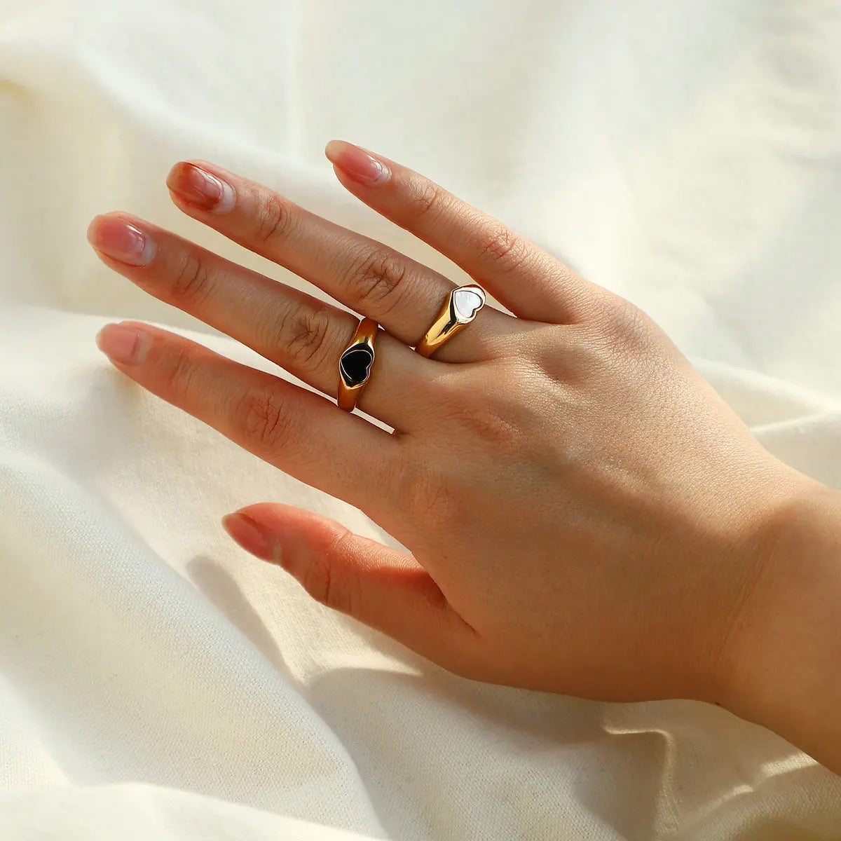 MINI HEART RING
