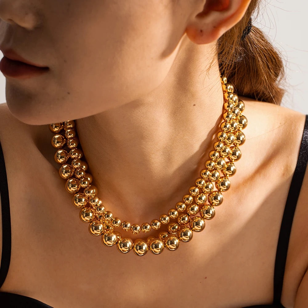 MIA STATEMENT NECKLACE