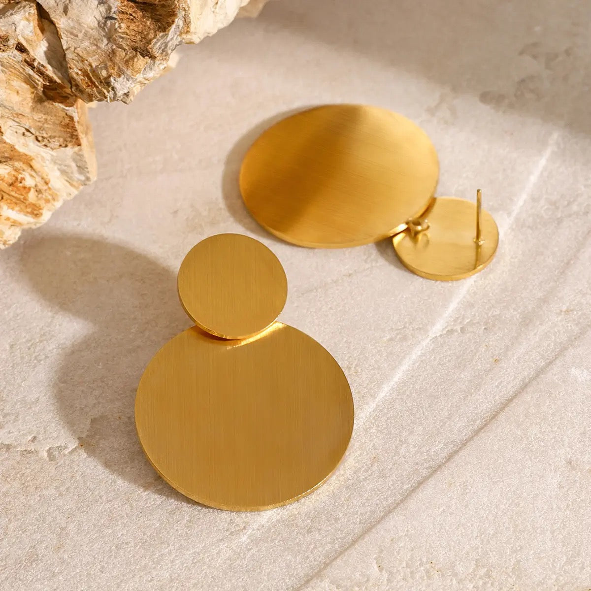 DOUBLE ROUND BRUSHED EARRINGS