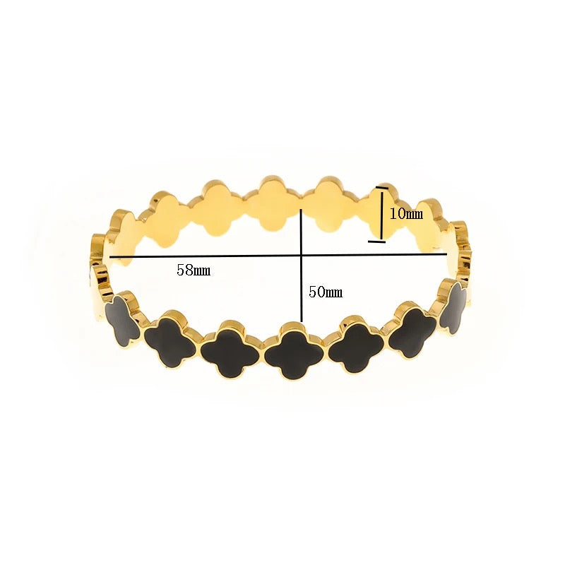 CLOVER BANGLE