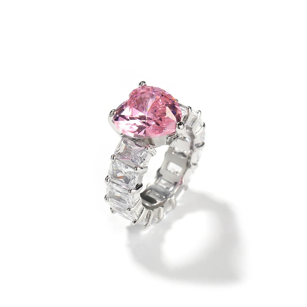 ADALIA HEART RING