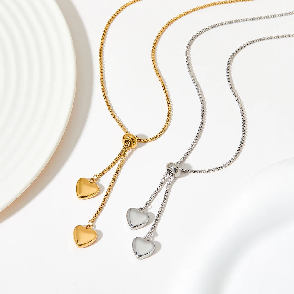 DAINTY DOUBLE HEART NECKLACE