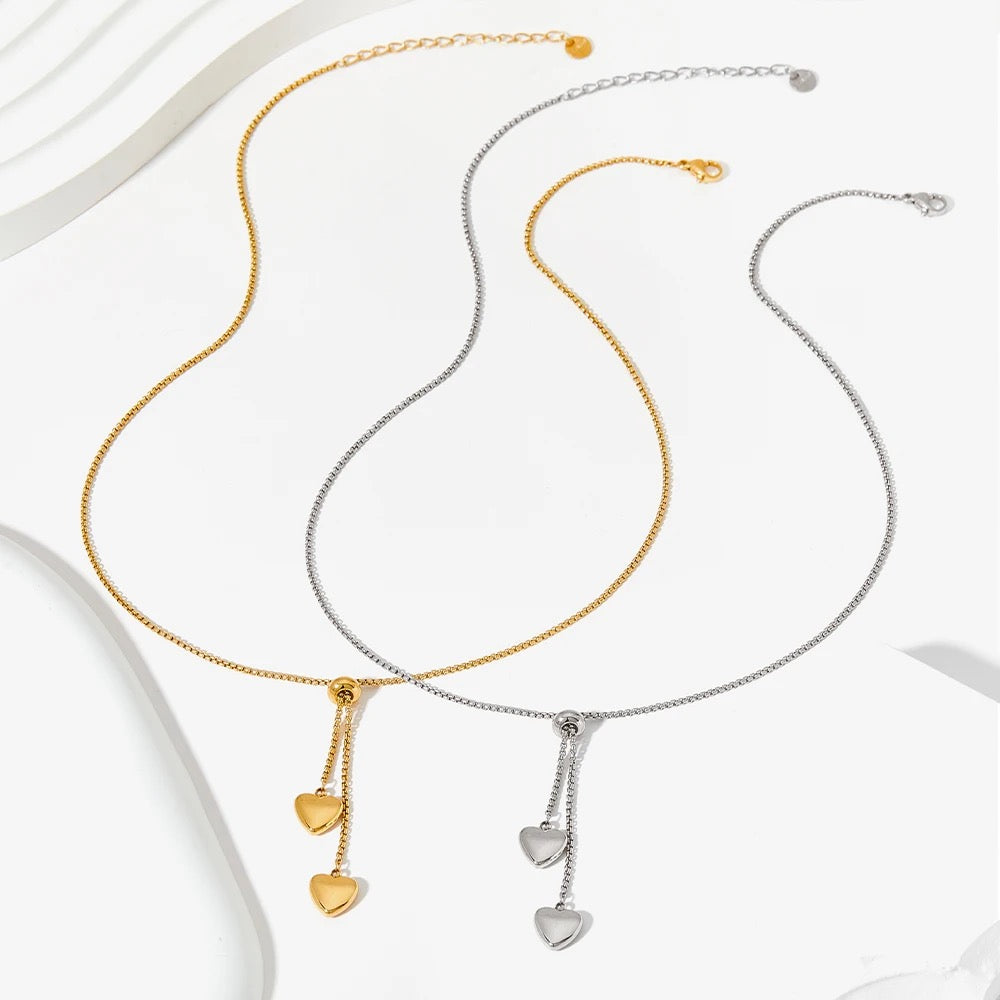 DAINTY DOUBLE HEART NECKLACE