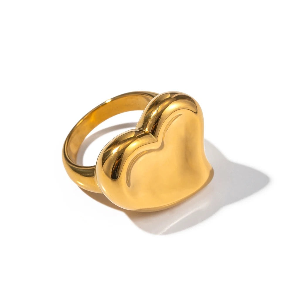 A BIG HEART RING