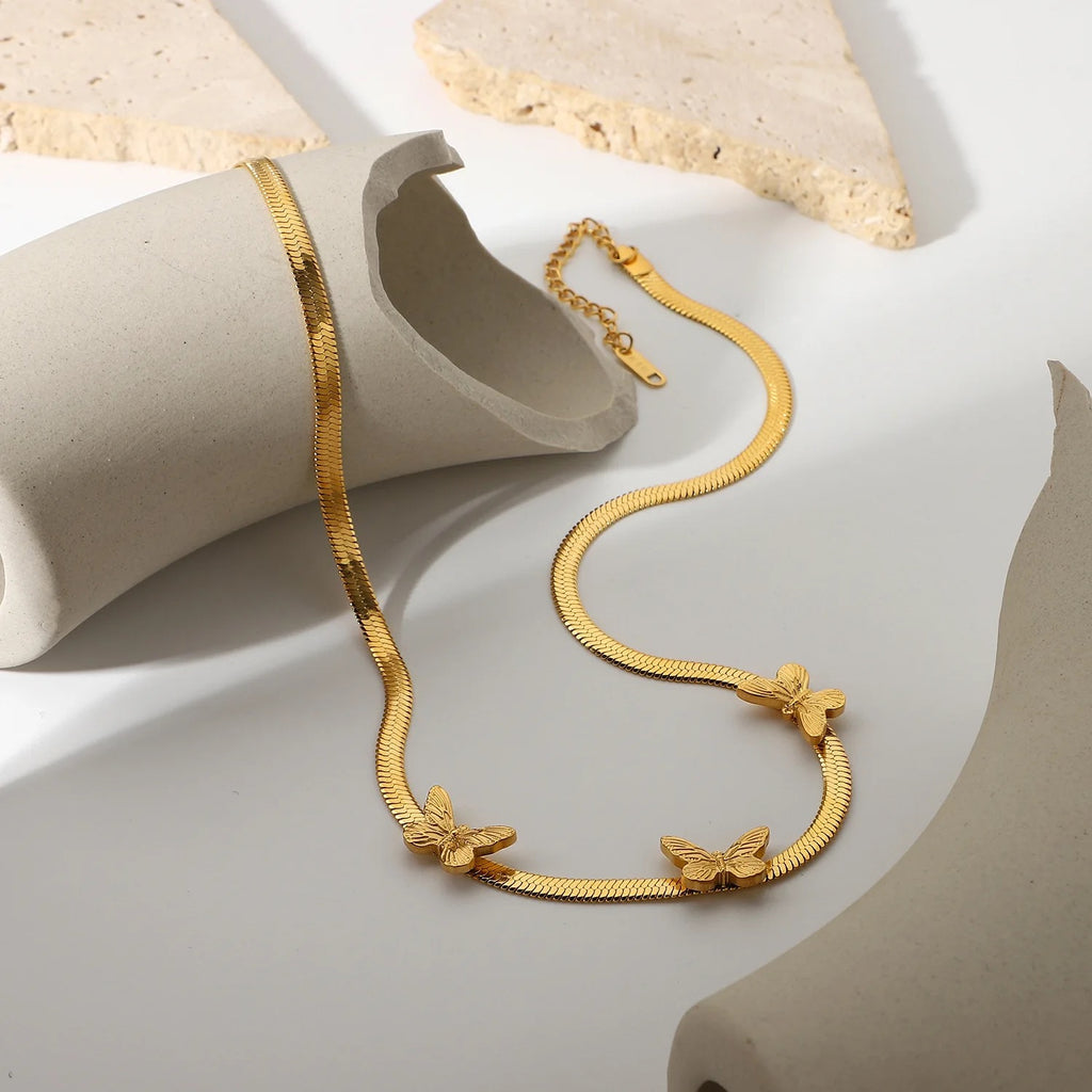 18K FLAT BUTTERFLY NECKLACE