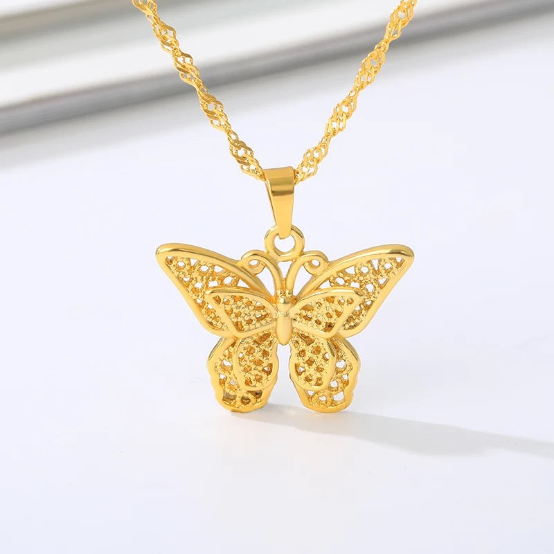 BUTTERFLY PENDANT NECKLACE