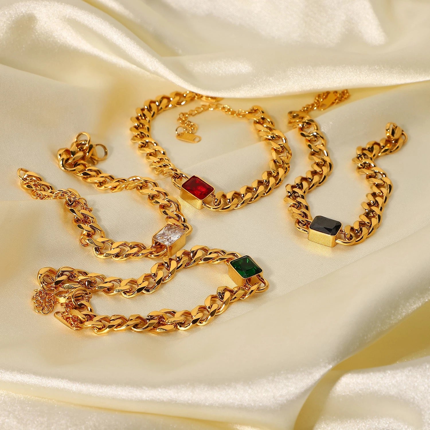 COLORED STONE CUBAN LINKS BRACELET