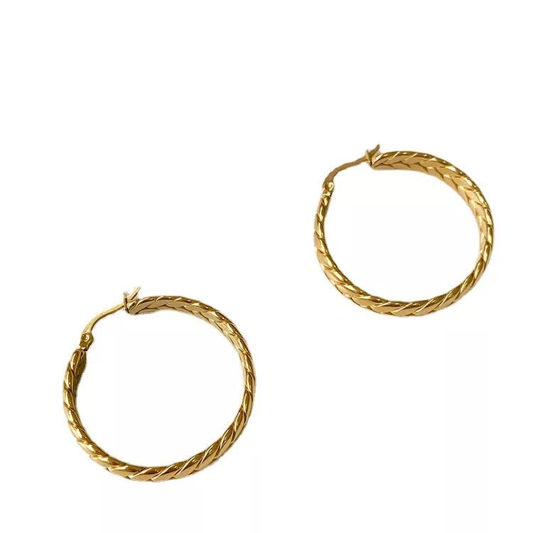 BRAIDED MINI HOOP EARRINGS