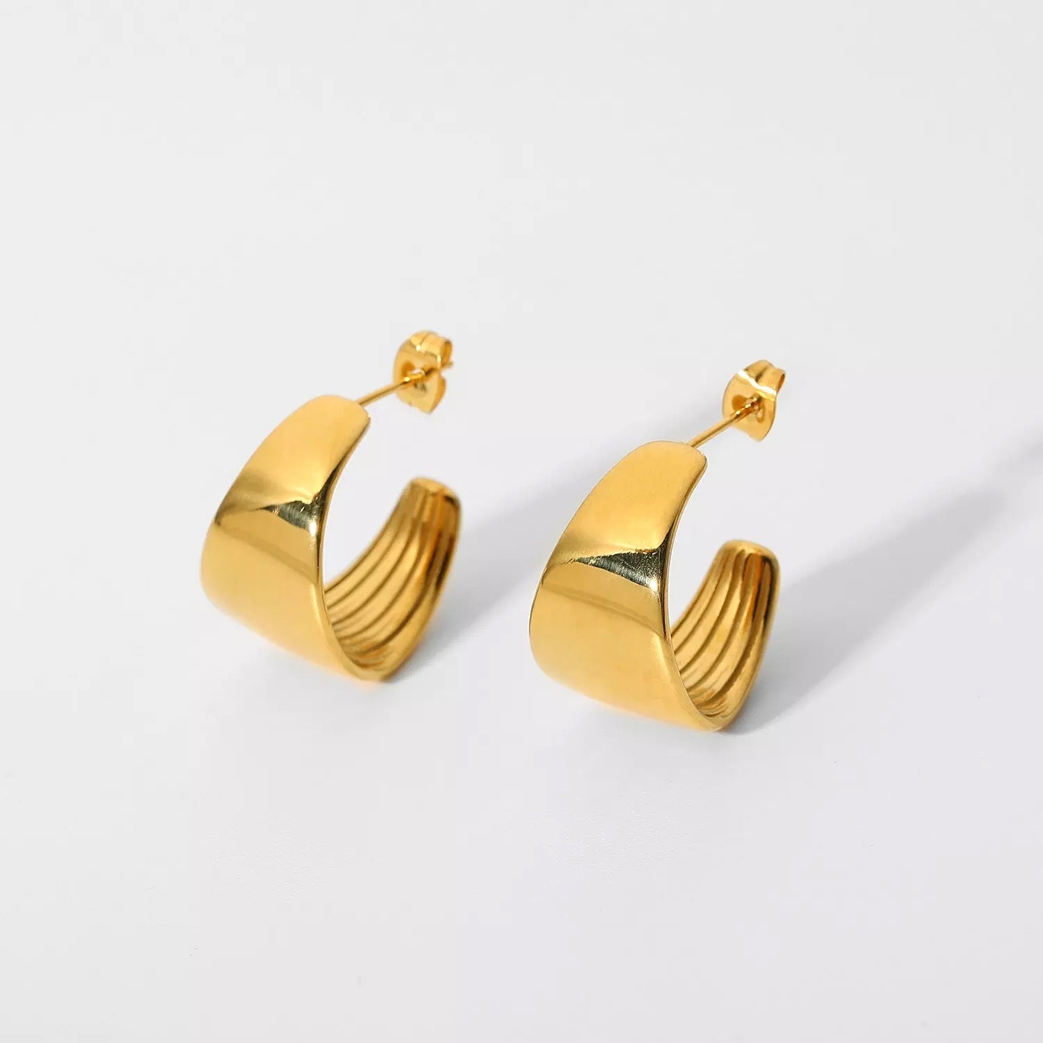 KANDY EARRING