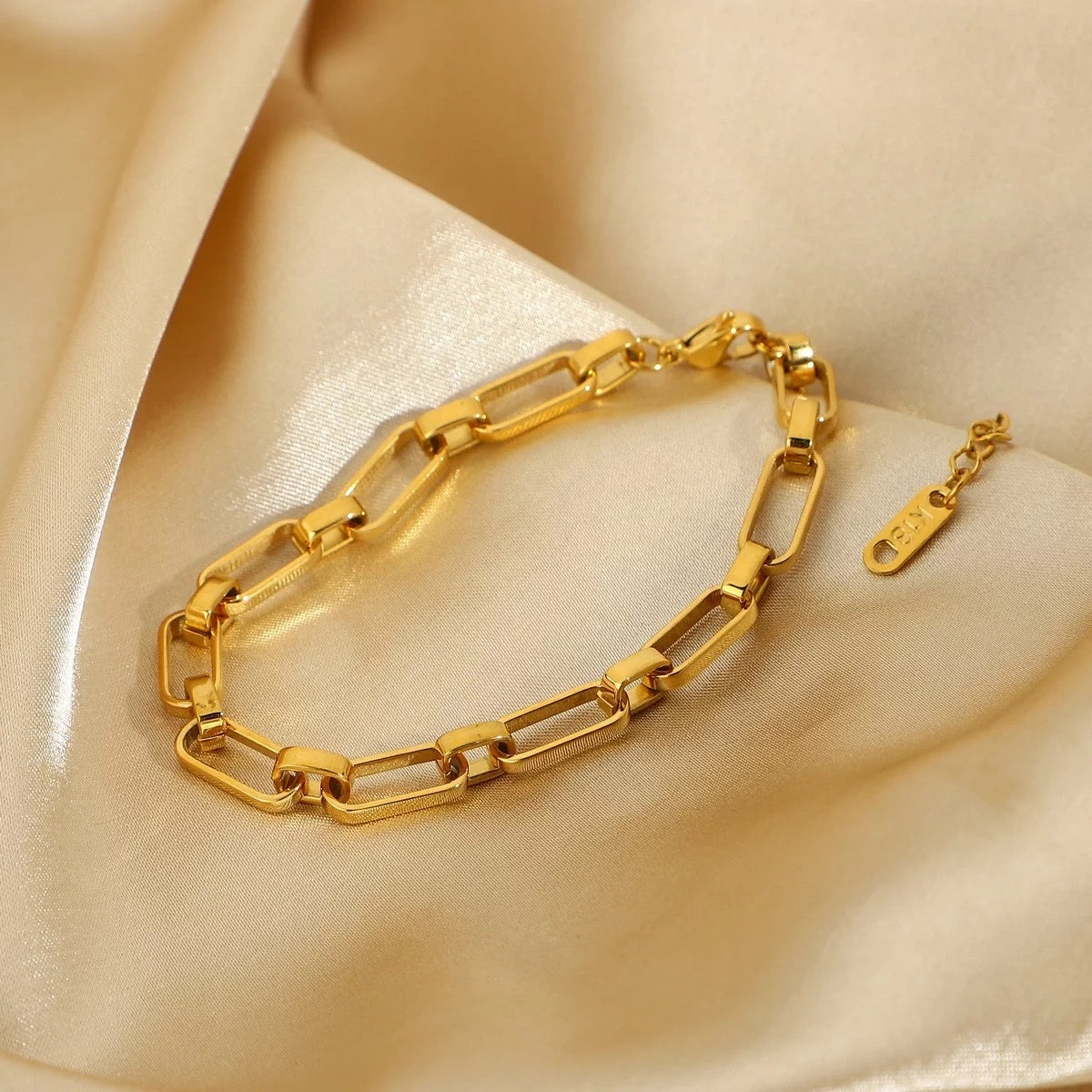 NEW LINK BRACELET