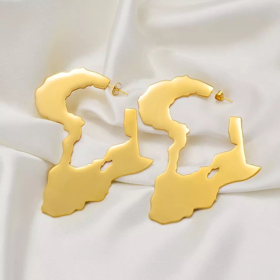 HOLLOW MAP HOOP EARRING