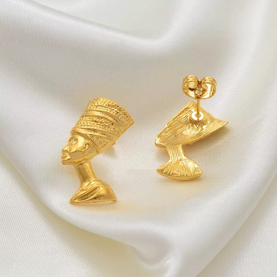 GODDESS STUD EARRINGS