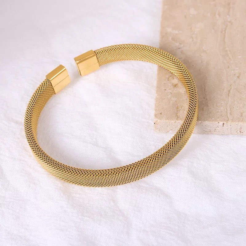 WEAVING OPEN BRACELET