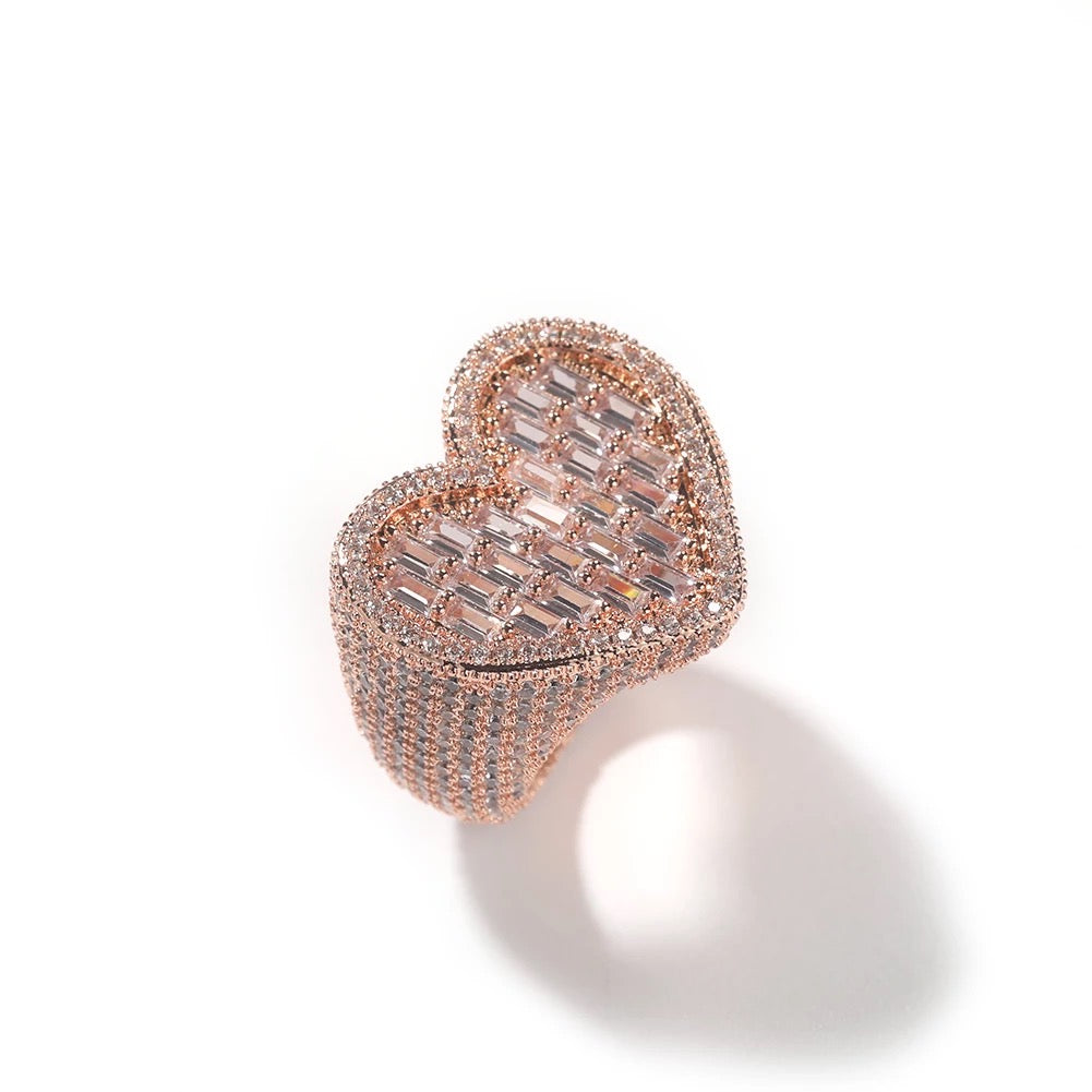 ICY HEART RING